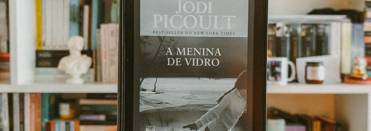 Livro: A Menina de Vidro